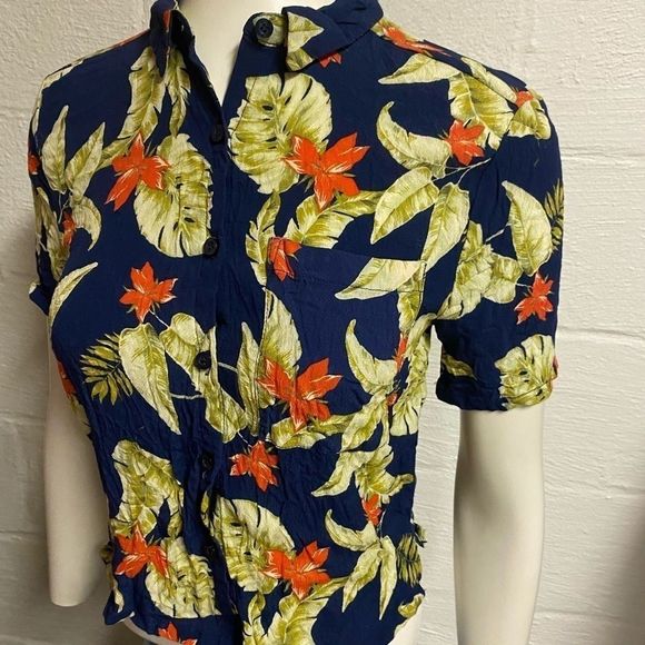 Tropical top 🌴 🌴🌴 - Picture 2 of 4